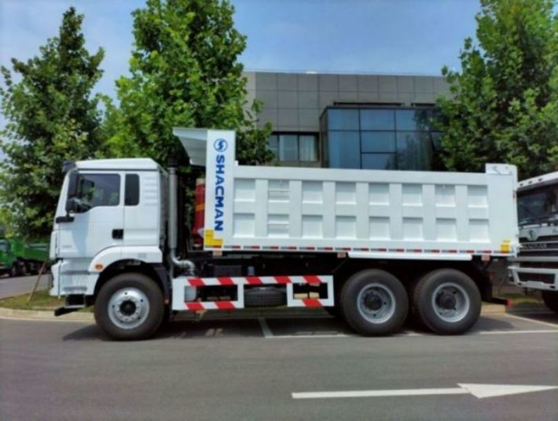 SHACMAN F3000 Dump Truck 6x4 WEICHAI เครื่องยนต์ 420hp ยูโร II ขาว Tipper กับยาง 10