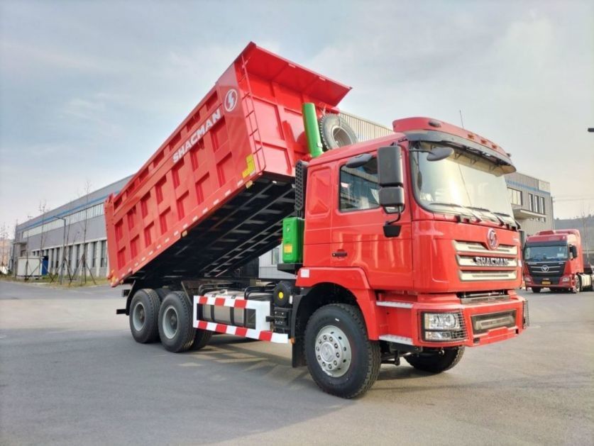 10 ยาง SHACMAN 30t รถบรรทุกขยะ F3000 6x4 380hp ยูโรII เครื่องยนต์ดีเซล Red Tipper