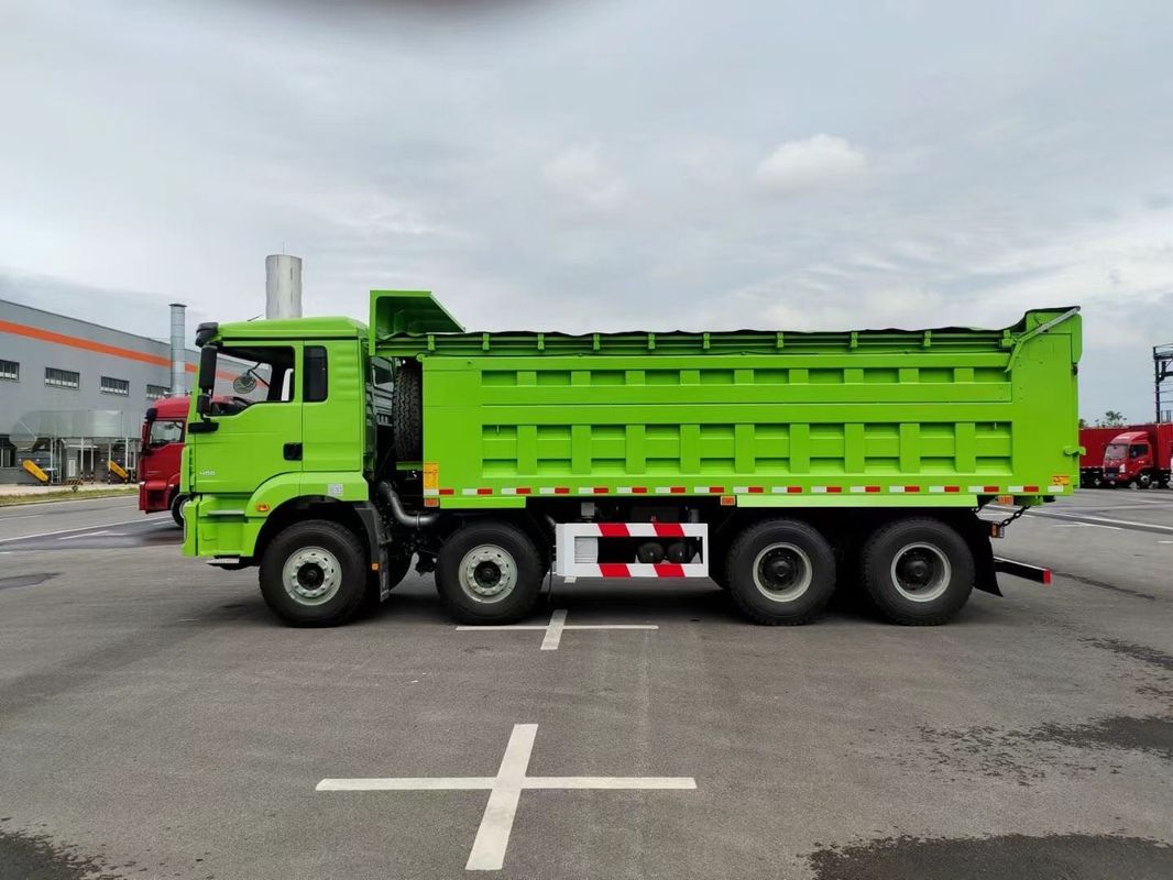 รถกระบะหนักใหม่ SHACMAN H3000 8x4 375hp EuroV เขียว 12 ล้อ