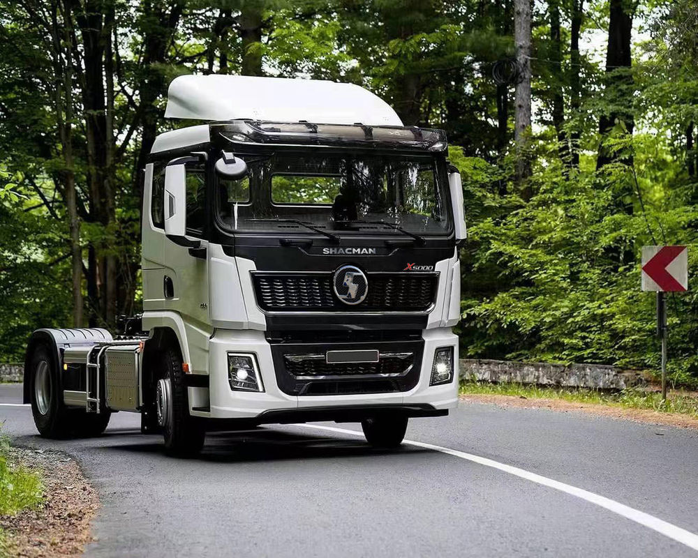 น้ํามัน- SHACMAN X5000 รถบรรทุก 4x2 430HP EuroV กับถังน้ํามัน 400L และหลายชั้นแผ่นสปริงแขวน