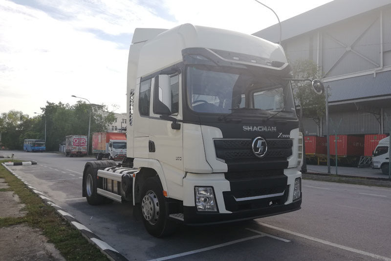 SHACMAN X3000 4x2 แทร็กเตอร์หัวรถยนต์ แรง แทร็กเตอร์รถยนต์ 375Hp WEICHAI เครื่องยนต์