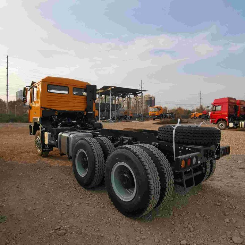 สีแดง SHACMAN F3000 375HP ยูโร V หัว 6 ล้อ เครื่องยนต์ WEICHAI 4x2