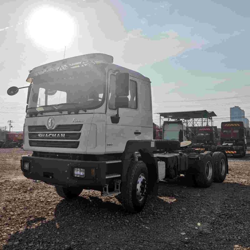 สีแดง SHACMAN F3000 375HP ยูโร V หัว 6 ล้อ เครื่องยนต์ WEICHAI 4x2