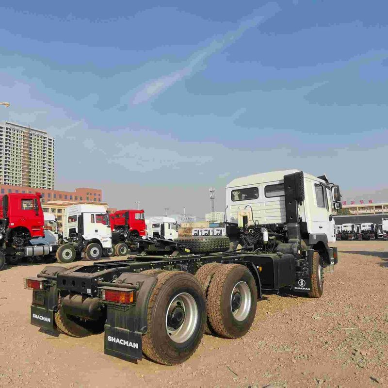 สีแดง SHACMAN F3000 375HP ยูโร V หัว 6 ล้อ เครื่องยนต์ WEICHAI 4x2