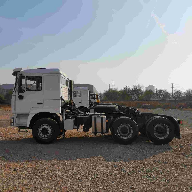 สีแดง SHACMAN F3000 375HP ยูโร V หัว 6 ล้อ เครื่องยนต์ WEICHAI 4x2