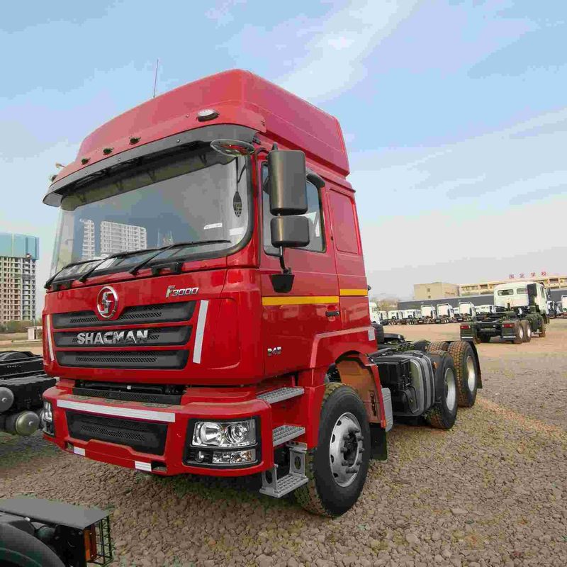 สีแดง SHACMAN F3000 375HP ยูโร V 6 ล้อ หัวจูง 4x2 WEICHAI เครื่องยนต์