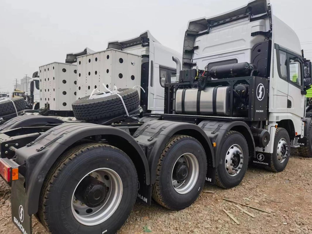 คัมมินส์ 420hp 10 ล้อ 6X4 SHACMAN X3000 หัวรถบรรทุก
