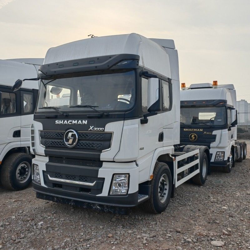 SHACMAN X3000 4x2 รถบรรทุกแทรกเตอร์ 430hp สะดวกต่อสิ่งแวดล้อม ยูโร II กับยาง 6