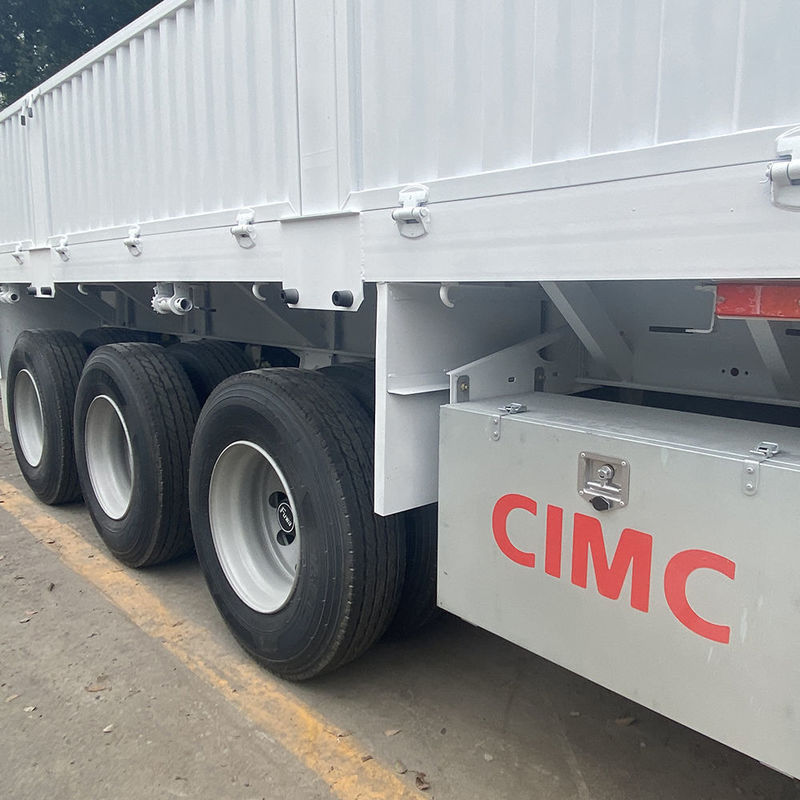 CIMC 3 / 4 แอ็กเซลส์ รั้ว Semi Trailer 60 70 ตัน รั้วรถบรรทุก SHACMAN