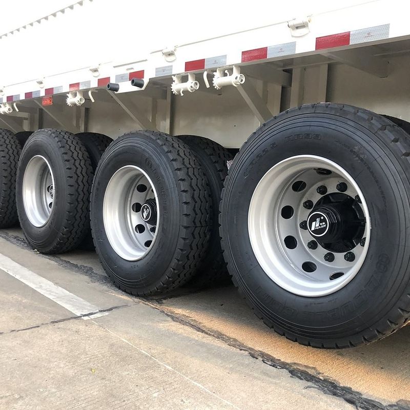 CIMC 3 / 4 แอ็กเซลส์ รั้ว Semi Trailer 60 70 ตัน รั้วรถบรรทุก SHACMAN