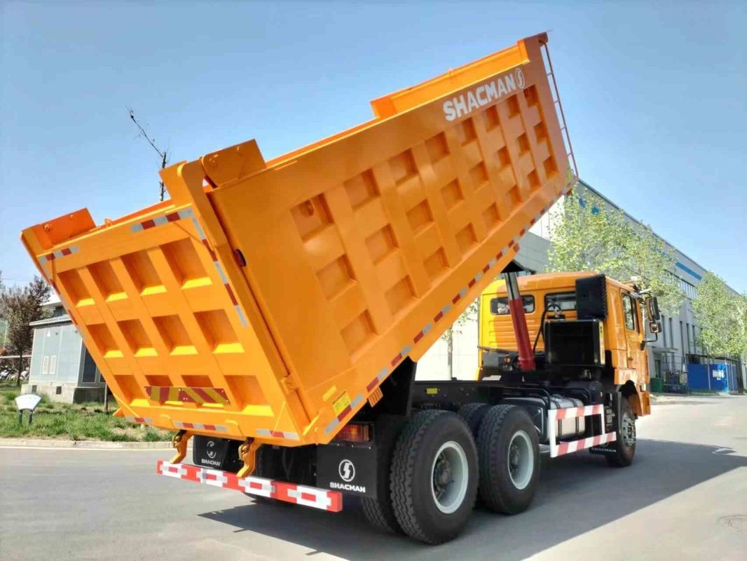 ขายร้อน Shacman F3000 375 รถบรรทุก 6*4 น้ําหนัก 30tons ในตลาดแอฟริกา