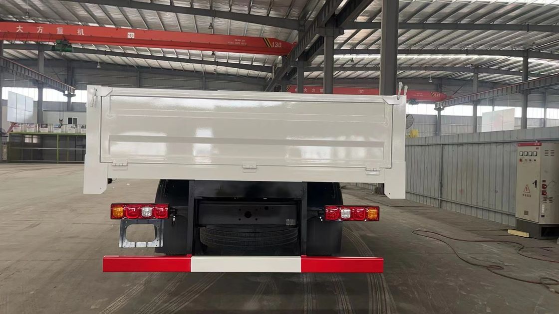 SHACMAN L3000 4X2 10 ตัน ความจุ รถบรรทุกสินค้า 240HP รถบรรทุกในคุณภาพดี