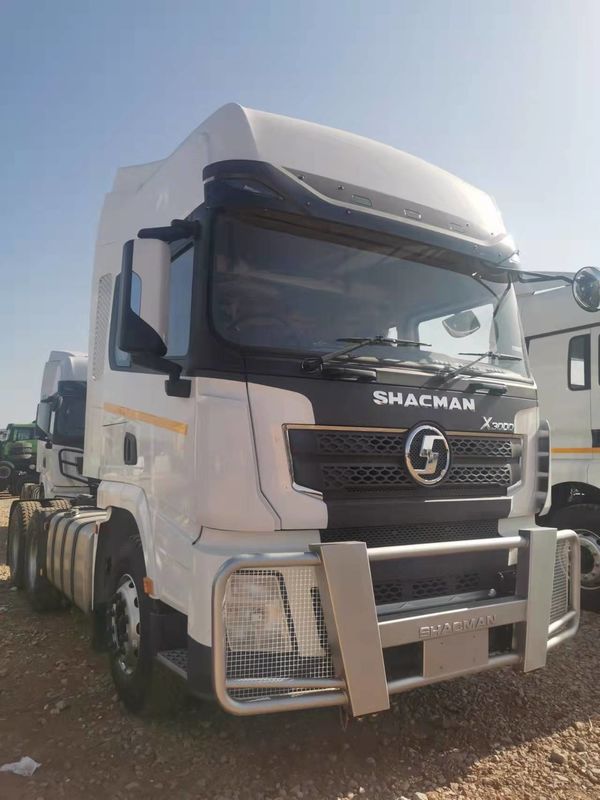 SHACMAN X3000 6x4 รถถยนต์ EuroV 480HP รถยนต์สีขาว หัวรถยนต์