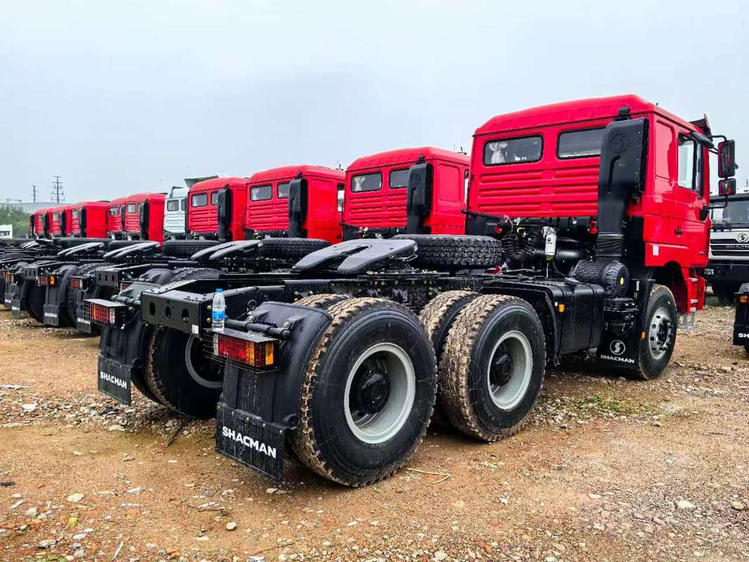 SHACMAN F3000 6X4 Tractor Truck with WEICHAI Engine 420HP 400L Aluminum Alloy Fuel Tank and 12.00R20 Tires