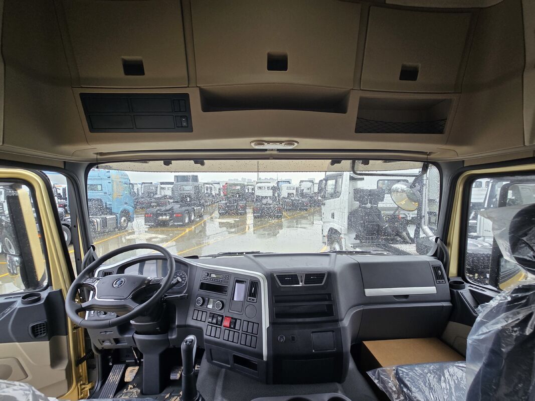 รถหัวลาก SHACMAN X3000 6X4 พร้อมถังน้ำมันเชื้อเพลิงอลูมิเนียม 600 ลิตร และโครงสร้างปรับความกว้างได้ ขับซ้ายหรือขวา