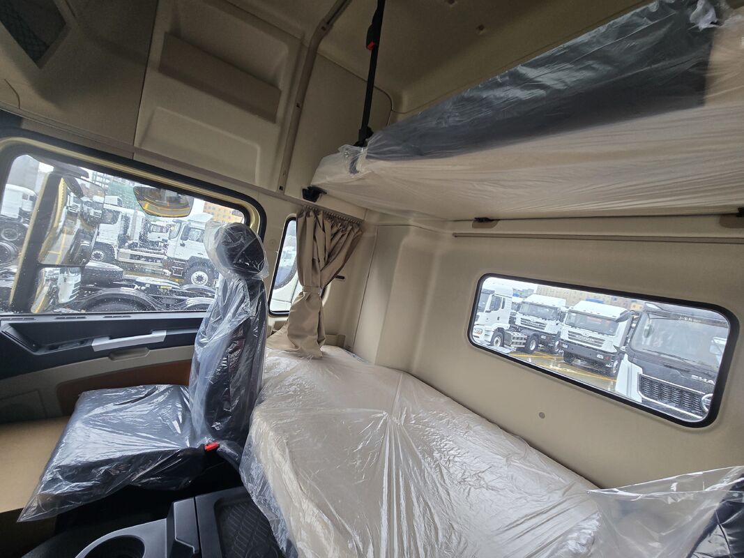 รถหัวลาก SHACMAN X3000 6X4 พร้อมถังน้ำมันเชื้อเพลิงอลูมิเนียม 600 ลิตร และโครงสร้างปรับความกว้างได้ ขับซ้ายหรือขวา